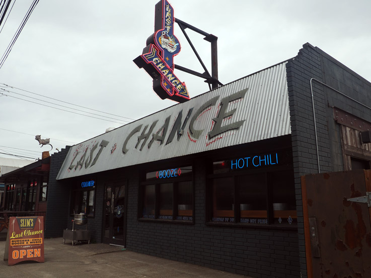 Masticating with Mellzah: Slim’s Last Chance Chili Shack