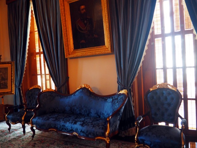 iolani palace the blue room